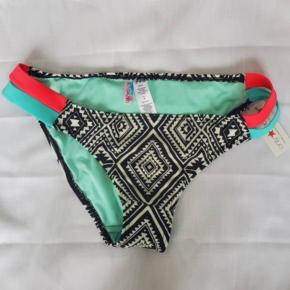 Sundazed Bikini Wrap Swimsuit - Picture 3 of 12
